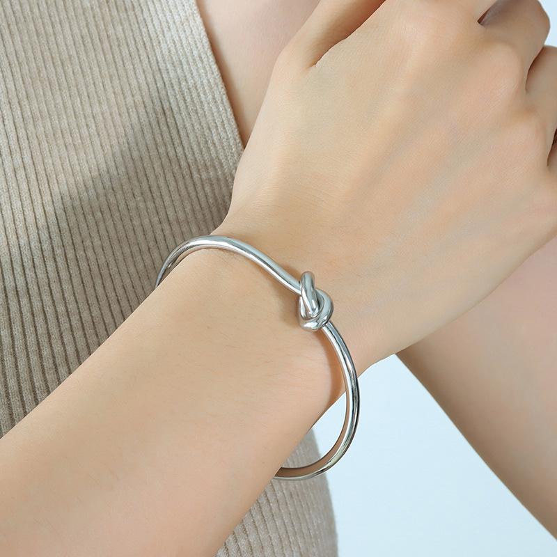 Womens Double Knot Hinged Bangle  |  Bracelets Bracelets Bracelets