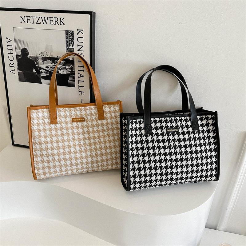 Womens Manhattan Houndstooth Tweed Large Market Tote  |  Tote Bags Handbags & Purses Black Multi